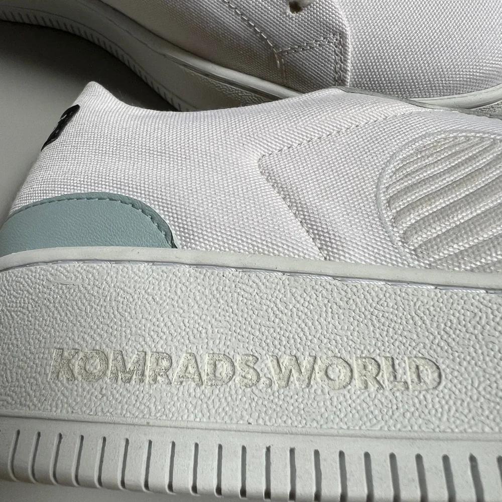 KOMRADS world white and light blue sneaker sz7.5